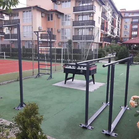Apartament *